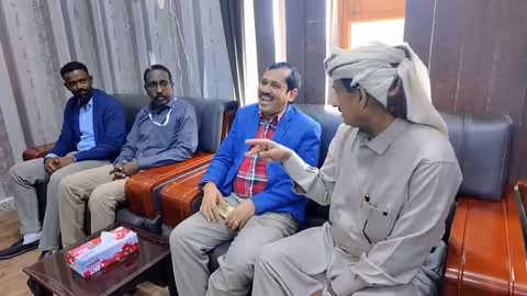 أخبار يمنية: خطط تنموية، أحكام قضائية، ومكافحة الجرائم الإلكترونية