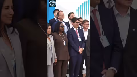 القمة العالمية للحكومات: عقول العالم في غرفة معيشة العالم