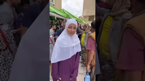 بدأت قناة " ماريا قحطان - Maria Qahtan" بثًا مباشرًا