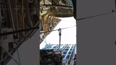 كندا تلقي مساعدات جوية على غزة وتتهم إسرائيل بانتهاك القانون الدولي