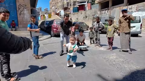 مقلب الزفة بوسط الشارع