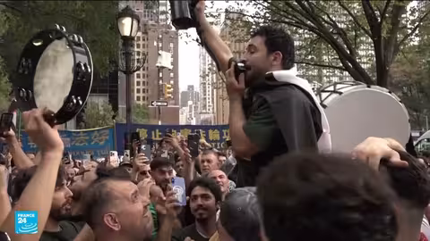 احتفالات سوريين في نيويورك بزيارة الرئيس الشرع للأمم المتحدة