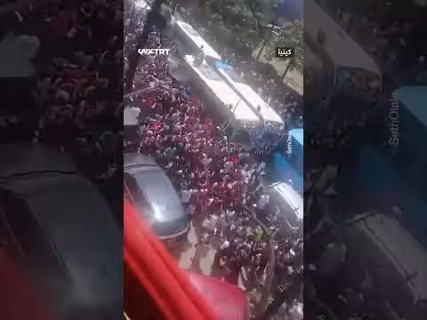 جماهير أرسنال في كينيا تحتفل بالبريميرليج