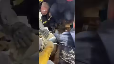 انهيار مبنى في طرابلس اللبنانية: 9 وفيات ومسيرات غاضبة