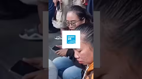 إندونيسيا: قتلى ومفقودون إثر غرق عبارة