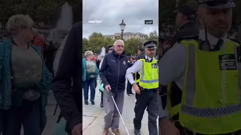 بريطانيا: اعتقال كفيف لمعارضته الإبادة في غزة